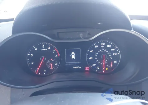 2016 Hyundai Veloster Turbo z USA, uszkodzony, nr VIN KMHTC6AE8GU284929